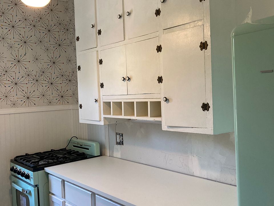 kitchen sink not installed yet