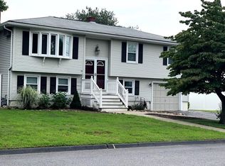 14 Blackberry Knoll Way, Johnston, RI 02919