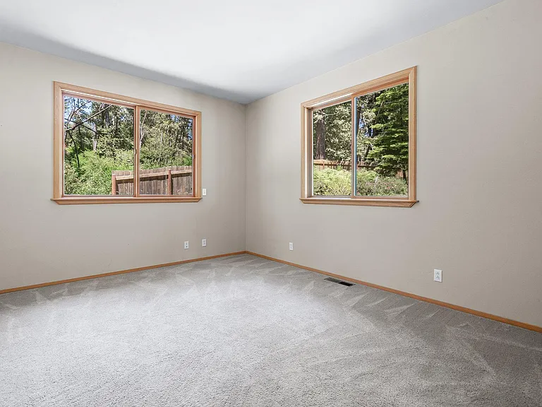 310 Wild Iris Ln — Photo 28