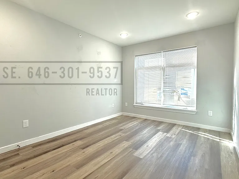204 Rosa Parks Blvd #189 — Photo 3