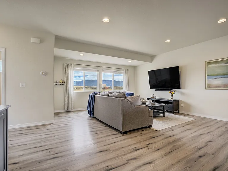 11150 Feliz Way — Photo 11