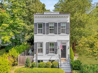 35 Rose Hill Rd, Southport, CT 06890