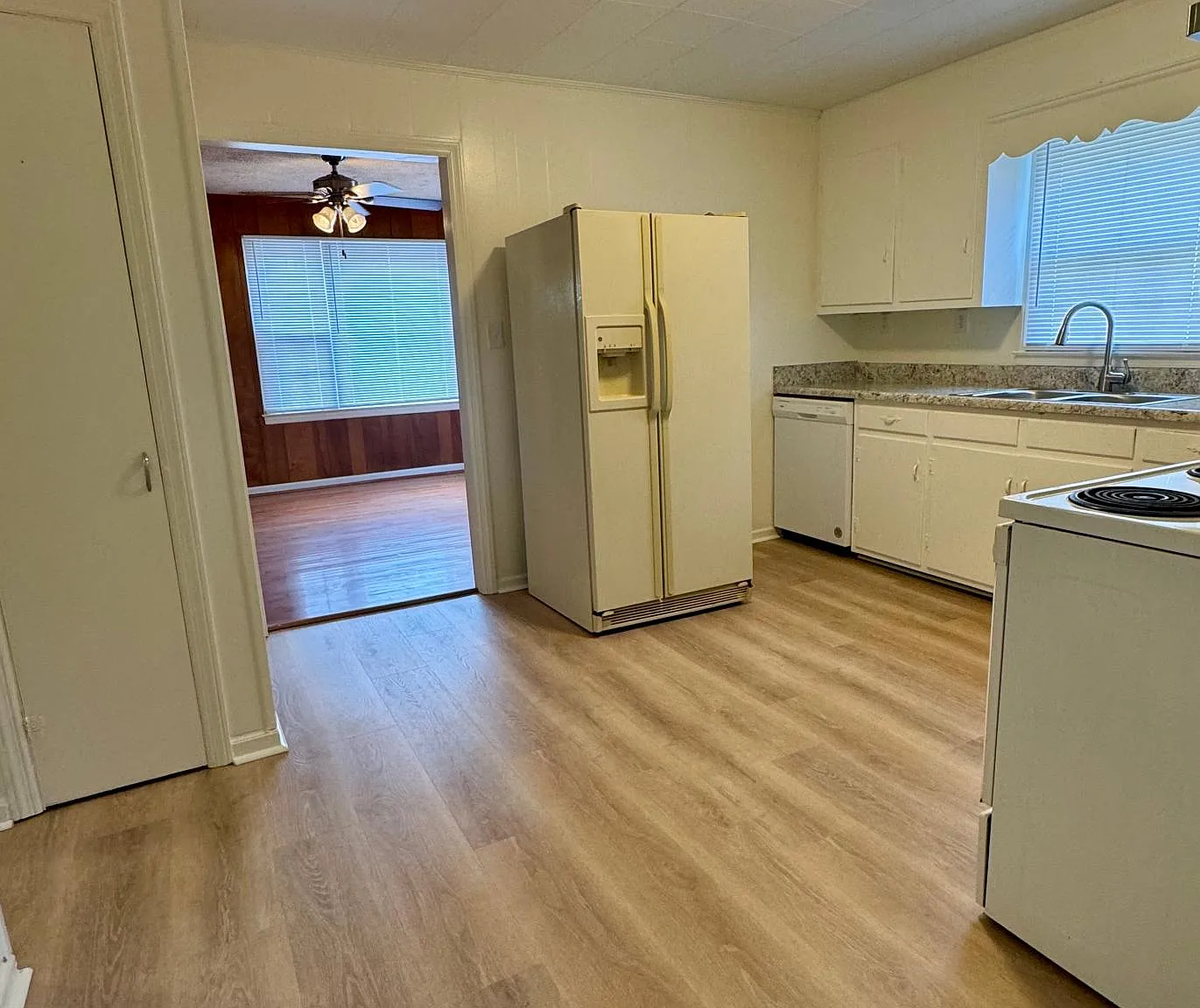 249 Montevista Ave — Photo 3