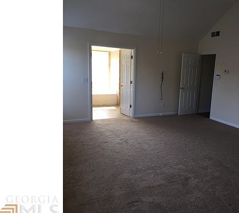 5th image of 410 Windsong Way