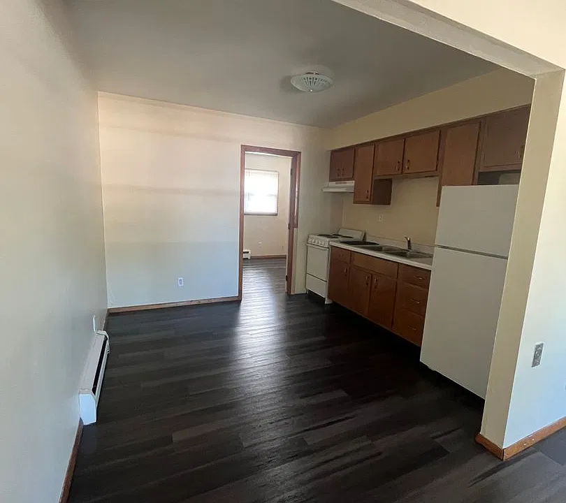 355 North Dr