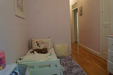 Rented by Alexandra Ferguson, LREB