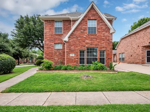 114 Constitution Dr, Euless, TX 76040