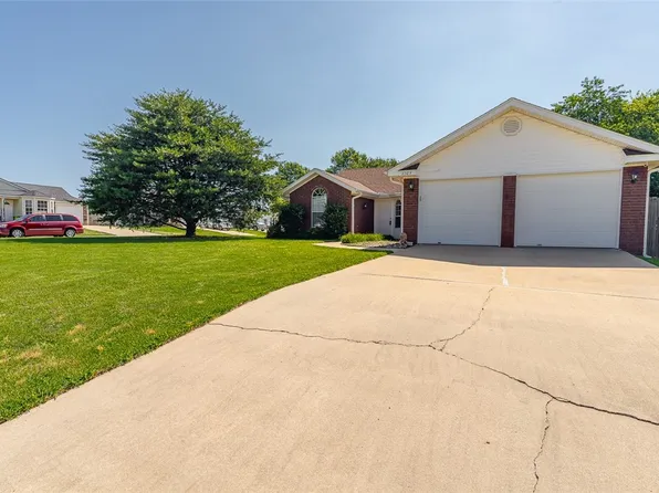 2523 Meadow Lake St, Springdale, AR 72764