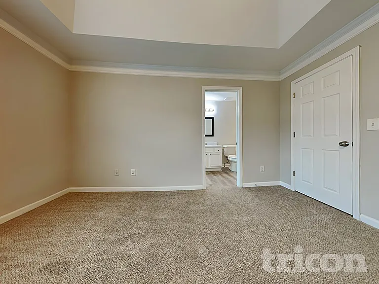 54 Freedom Dr NE — Photo 6