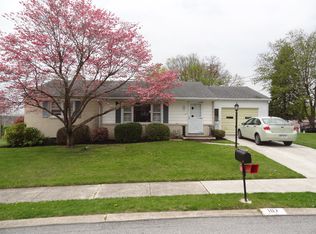 107 Farmview Dr, York, PA 17408