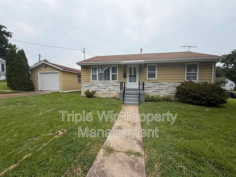 3349 Marmary Ln — Photo 3