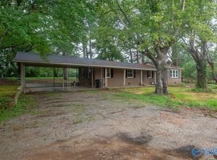 4582 Jeff Rd, Toney, AL 35773