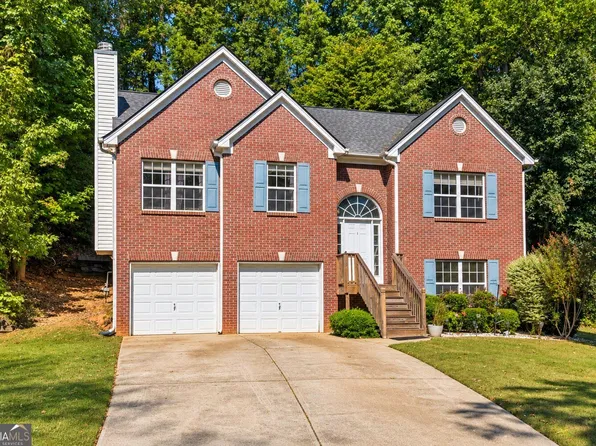 426 Mattie Farm Ct, Lawrenceville, GA 30045