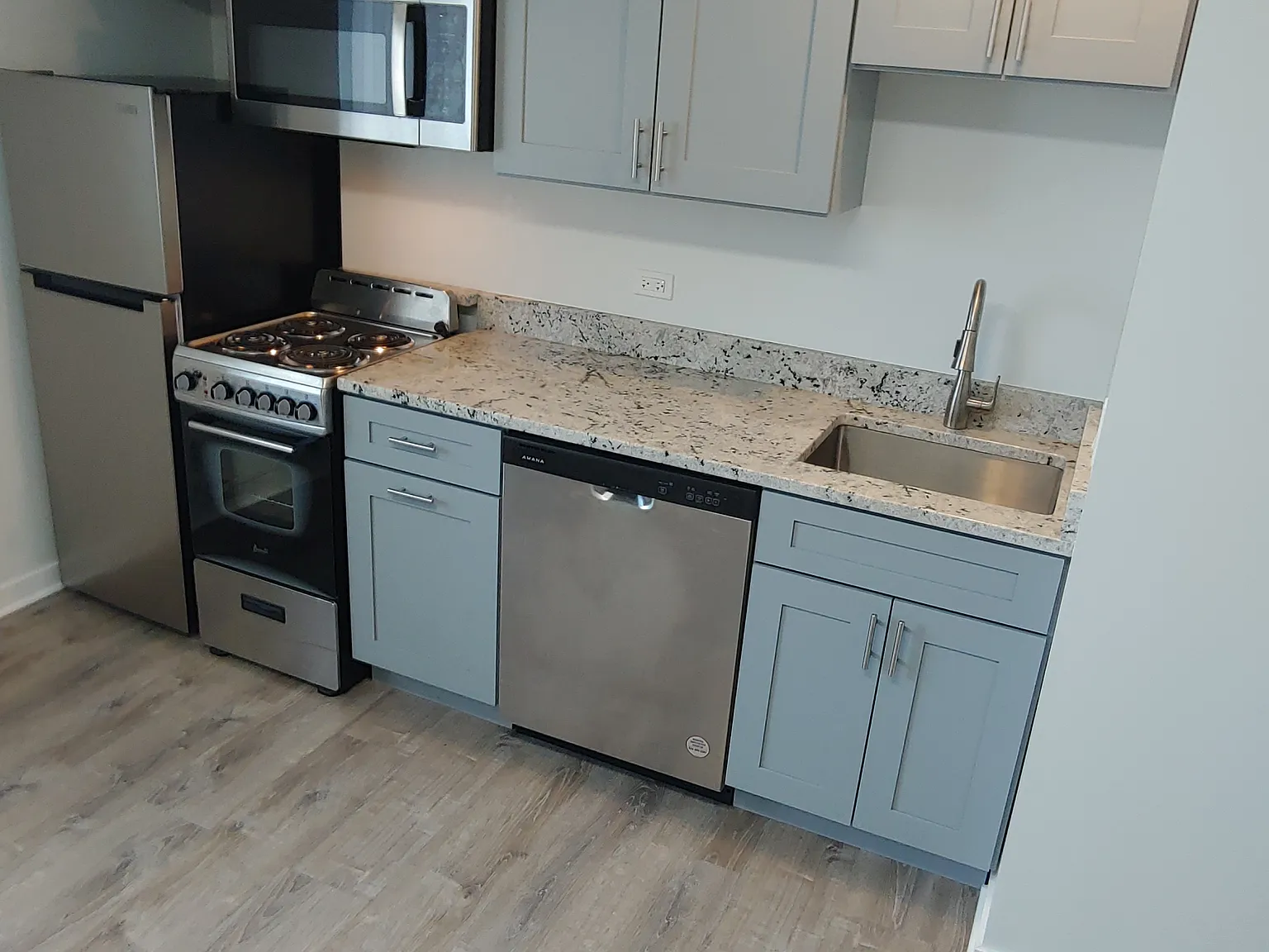 1 bed, 480 sqft, $1,325 — Photo 3