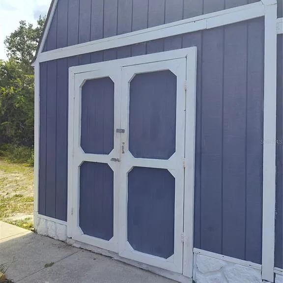 140 Bay Rd — Photo 22