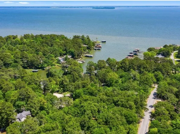 151 Walnut Point Dr, Coldspring, TX 77331