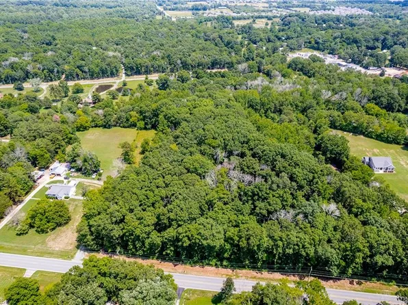 565 State Highway 100, Whitsett, NC 27377