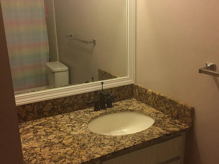 11526 SW 54th St — Photo 7