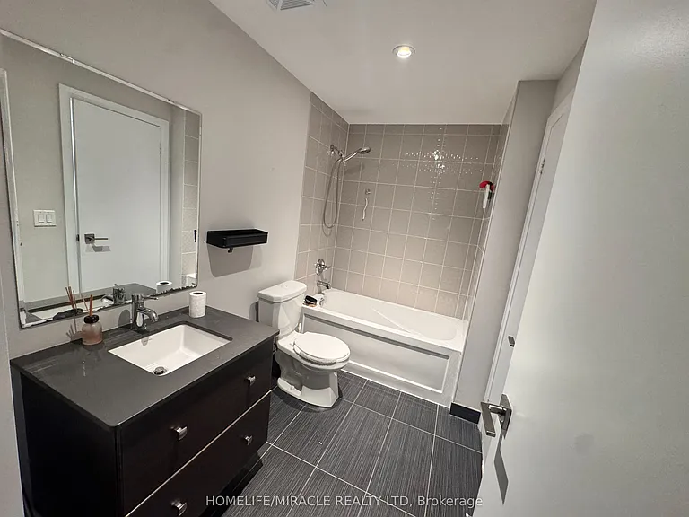 555 Wilson Ave #103 — Photo 24