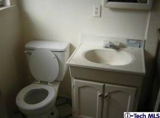 12248 Allegheny St, Sun Valley, CA 91352