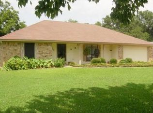 4612 Parkridge Dr, Benton, LA 71006