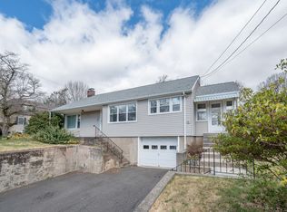 291 W Center St, Southington, CT 06489