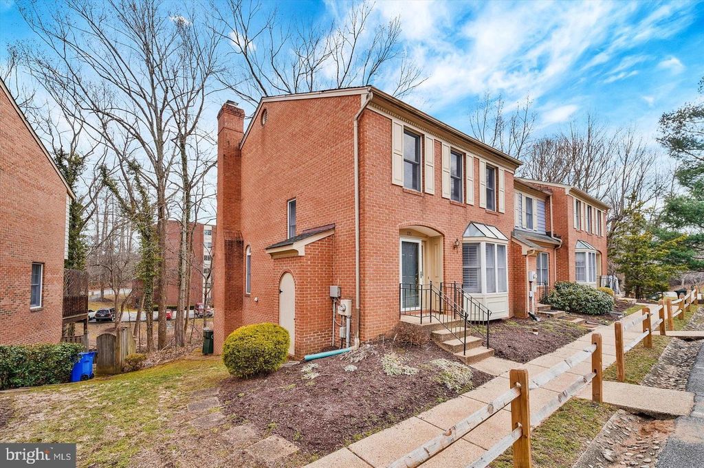 105 Huckleberry Dr, La Plata, MD