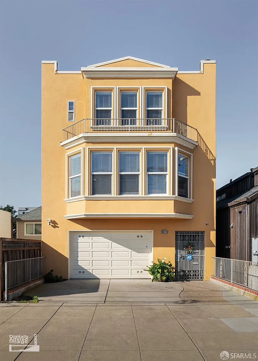 1677 48th Ave photo 1