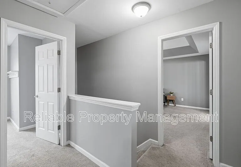 156 Haywood Ln — Photo 19