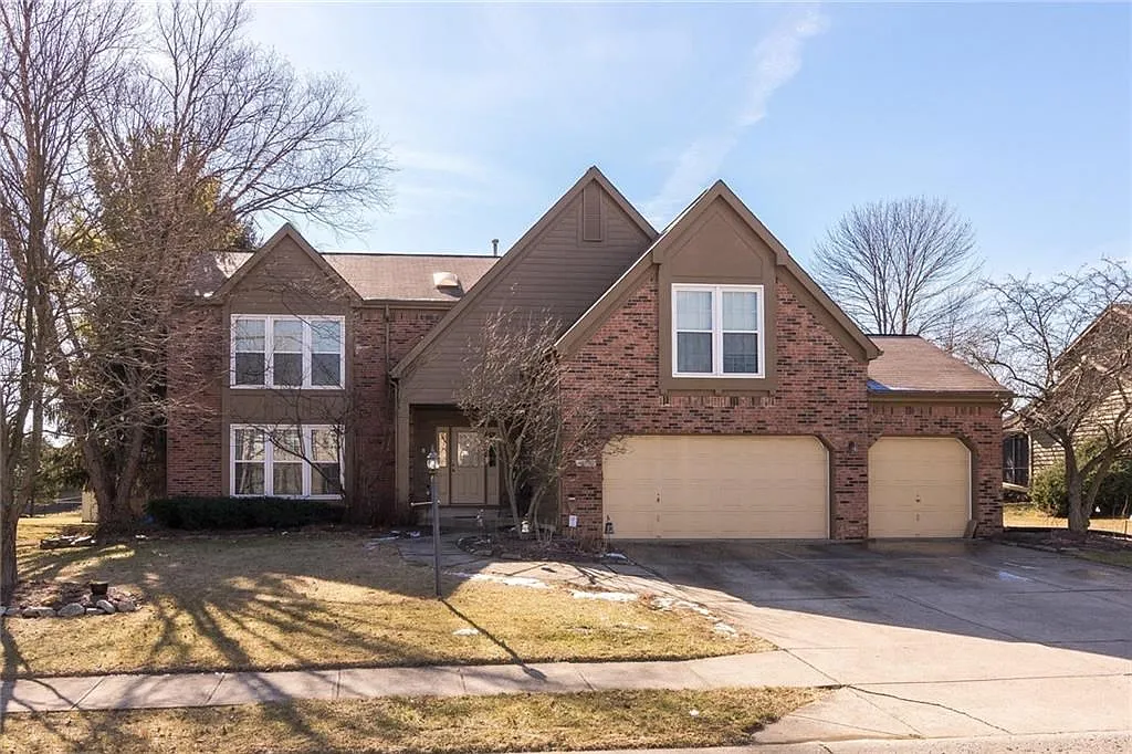 10921 Echo Grove Cir photo 1