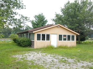13042 N Coonhunters Rd, Batesville, IN 47006