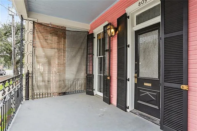 809 Elysian Fields Ave — Photo 3