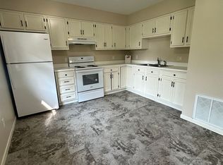 4178 4192nd St #8A, Wheatfield, IN 46392