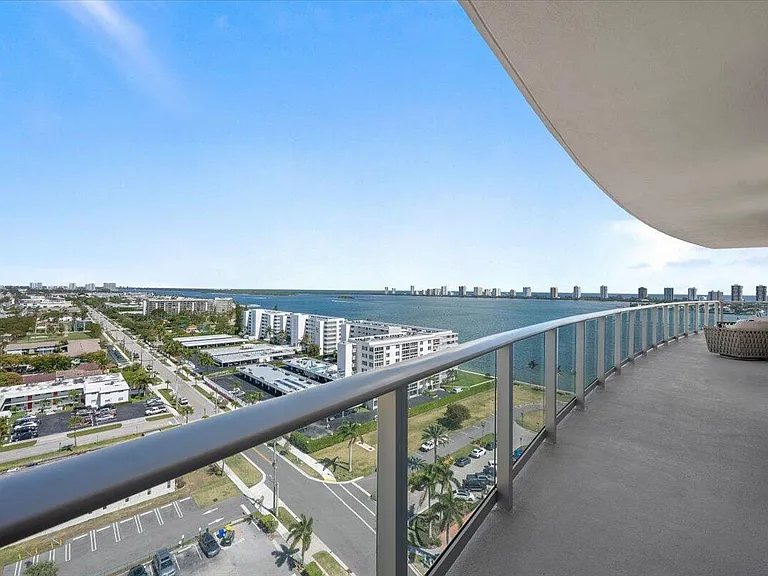 220 Lake Shore Dr #1401 — Photo 14