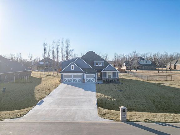 2nd image of 12609 Samara Dr