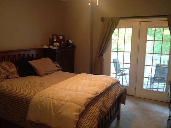 5th image of 408 The Crossings Ln