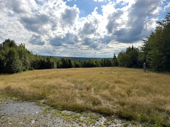 28 Bushey Road, Greenville, ME 04441