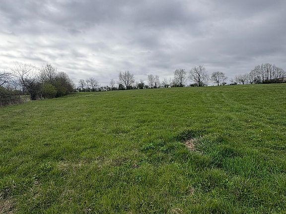 4th image of 3771 Sunnyside Rd