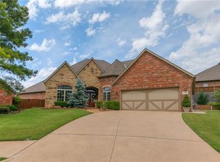 2700 Verona Ct, Edmond, OK 73034