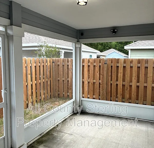 25107 SW 9th Ln — Photo 8