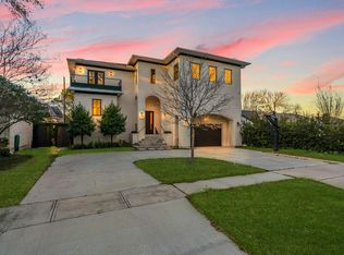 4704 Willow St, Bellaire, TX 77401