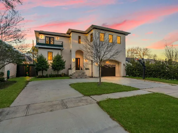 4704 Willow St, Bellaire, TX 77401