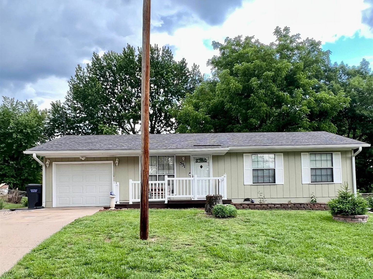 531 N School St, Auburn, KS 66402 Zillow
