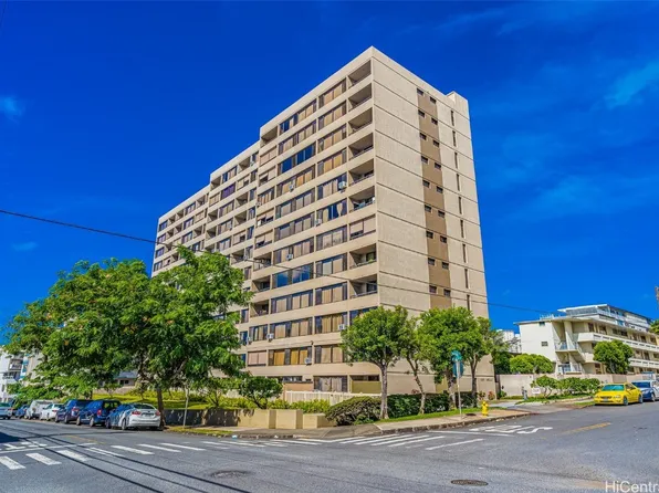1251 Heulu St APT 606, Honolulu, HI 96822