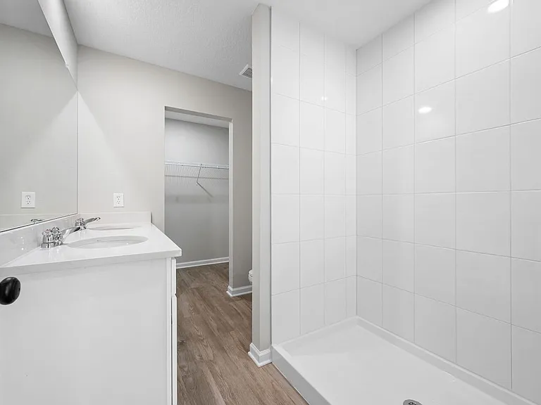 2628 Kohn Rd — Photo 14