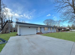 1307 E Sheridan Ave, Montevideo, MN 56265