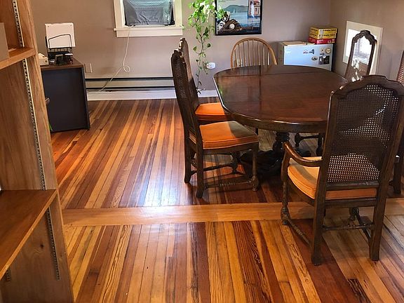 2nd image of 31 Chestnut St