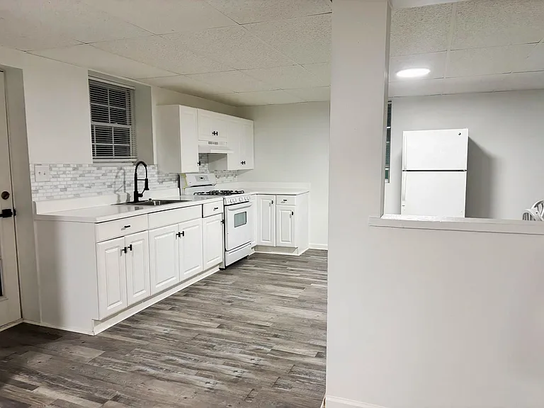 Lower Kitchen