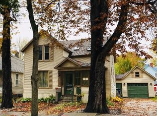 2015 7th St, Bay City, MI 48708