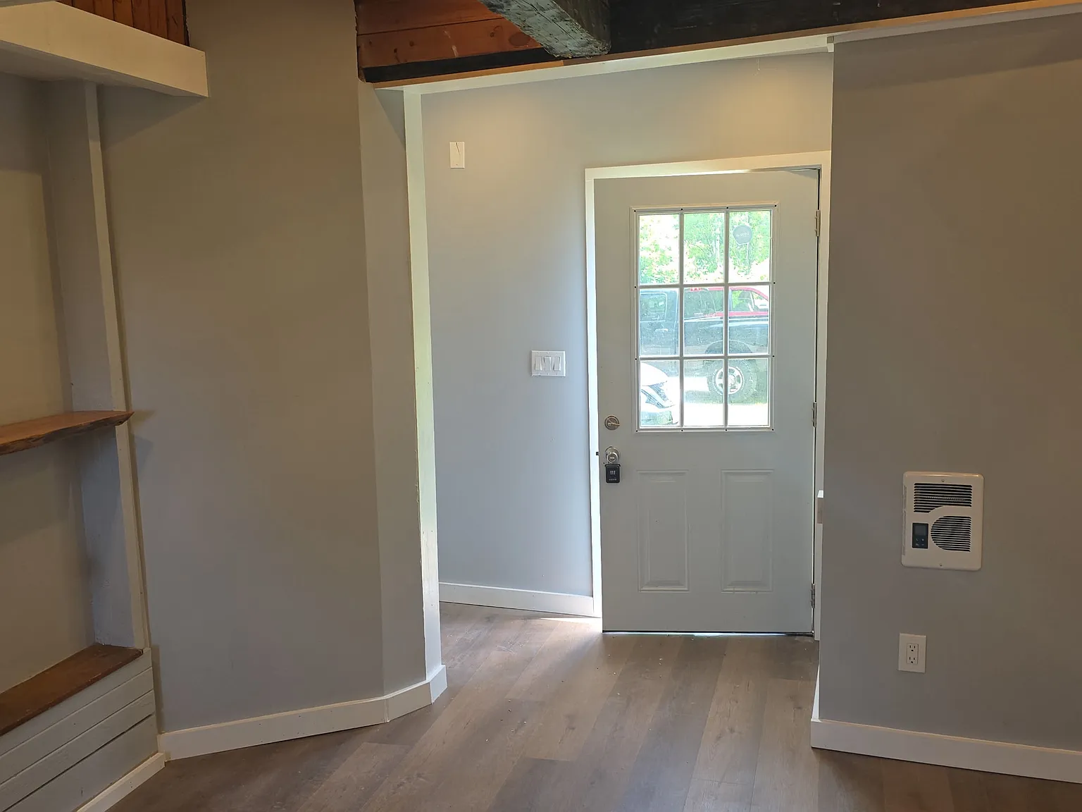 1 bed, 650 sqft, $1,400 — Photo 2